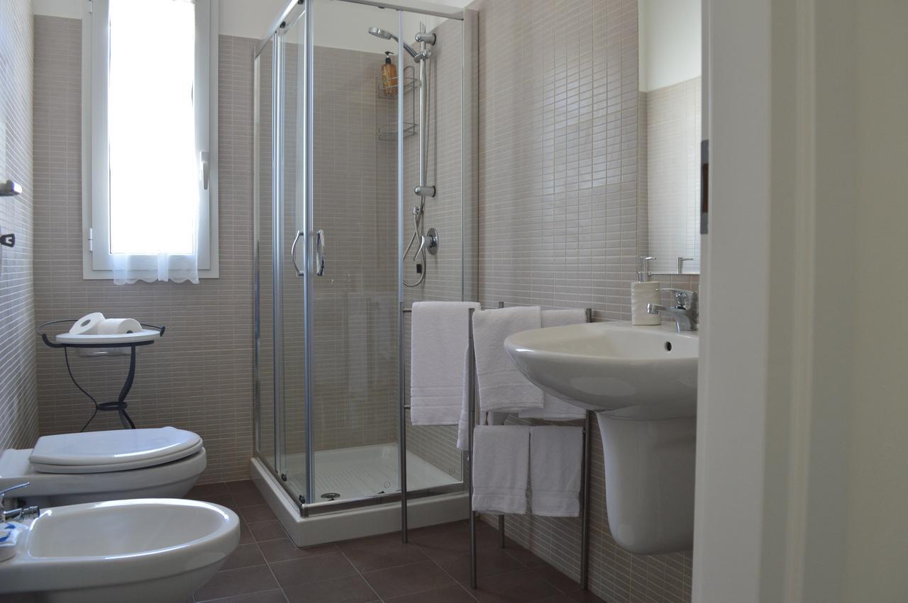B&B A Casa Di Lilla Джулианова Экстерьер фото